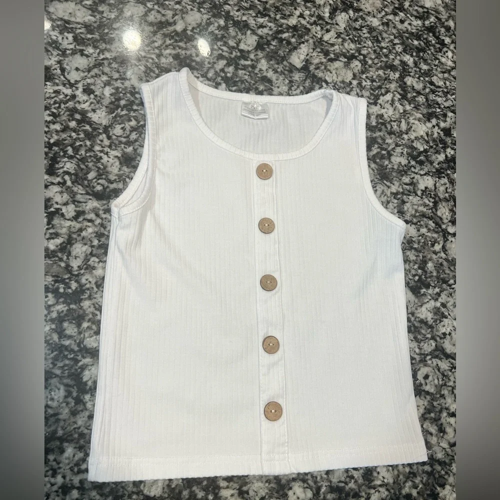 Doll White Bottom Sleeveless Shirt (It’s Labeled 2XL But It’s Not) (0701)